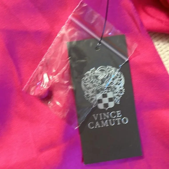 Vince Cammuto Blouse in Fuchsia Pink Size L NWT - Picture 5 of 8